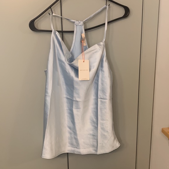 Skies are Blue tank - Picture 2 of 6